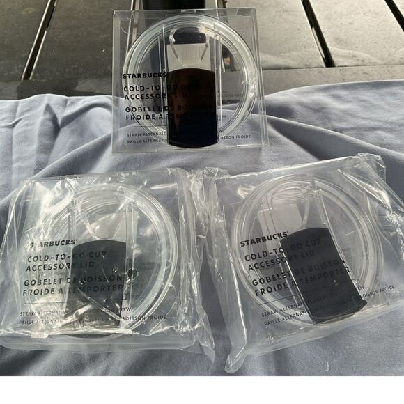Starbucks Replacement Cold To Go Cup Lids - Picture 1 of 3